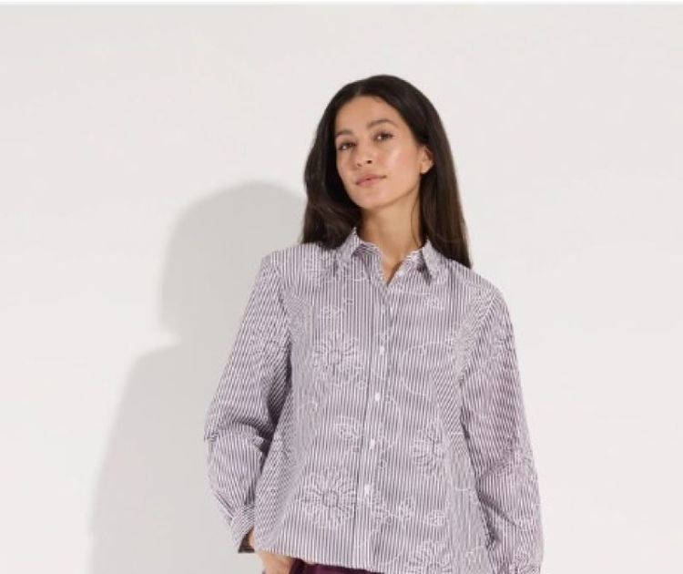Striped flower blouse 2564